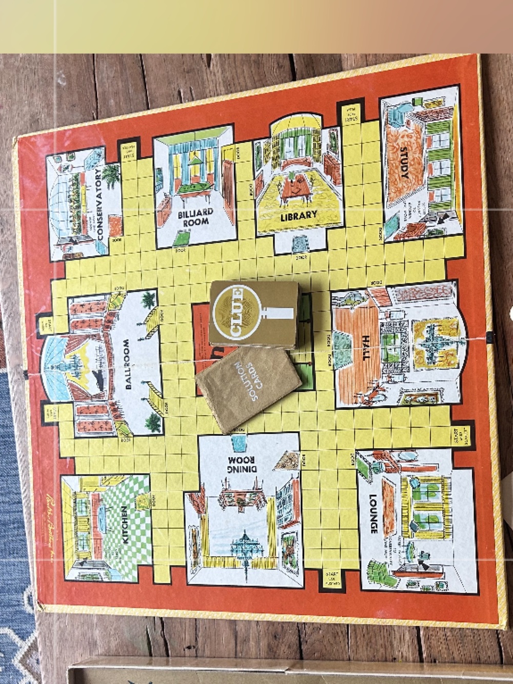 Vintage Clue game + VTG game board for party wall decor crafts replacement